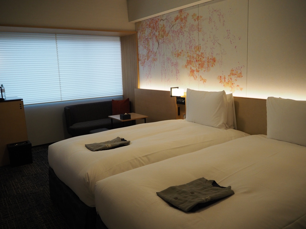 窓から京都タワーが見えました