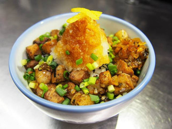 「ZUND-BAR」料理 726715 炙りコロチャーシュー飯