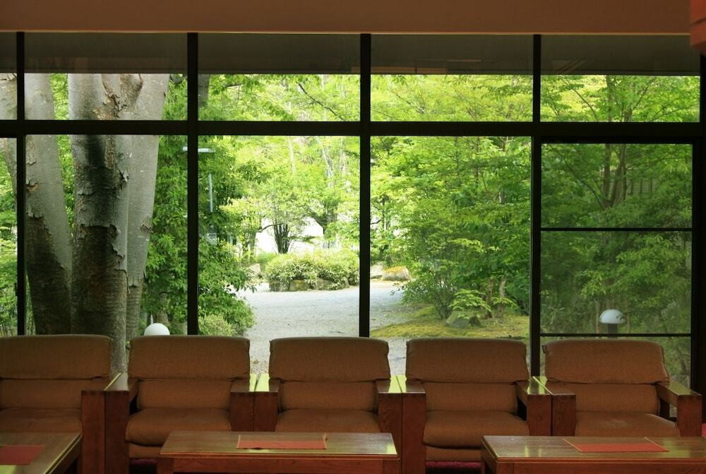 ロビー応接スペース