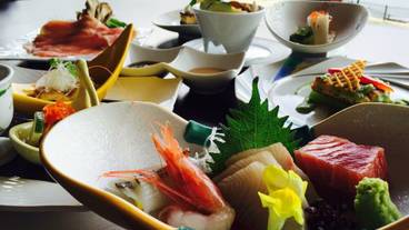 夕食 和会席料理一例① / 1