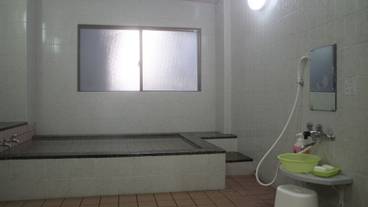 屋内スパ浴槽 / 2