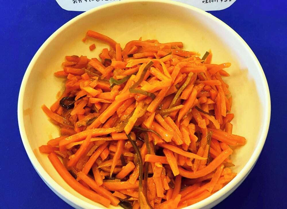 朝食
