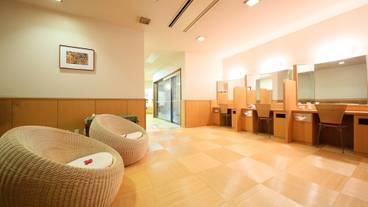 東雲風呂の脱衣所 / 9