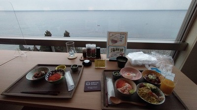 朝食バイキング