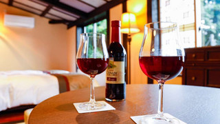 ラグジュアリー ルーム シングルベッド 2 台