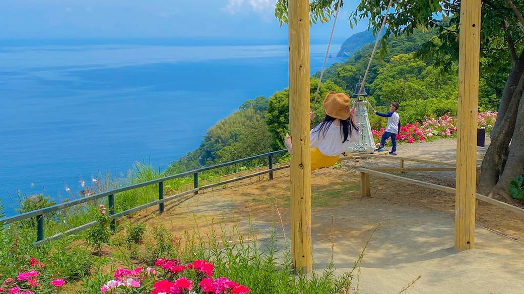 海と空と花に癒される
色彩豊かな草花の楽園
 / 1