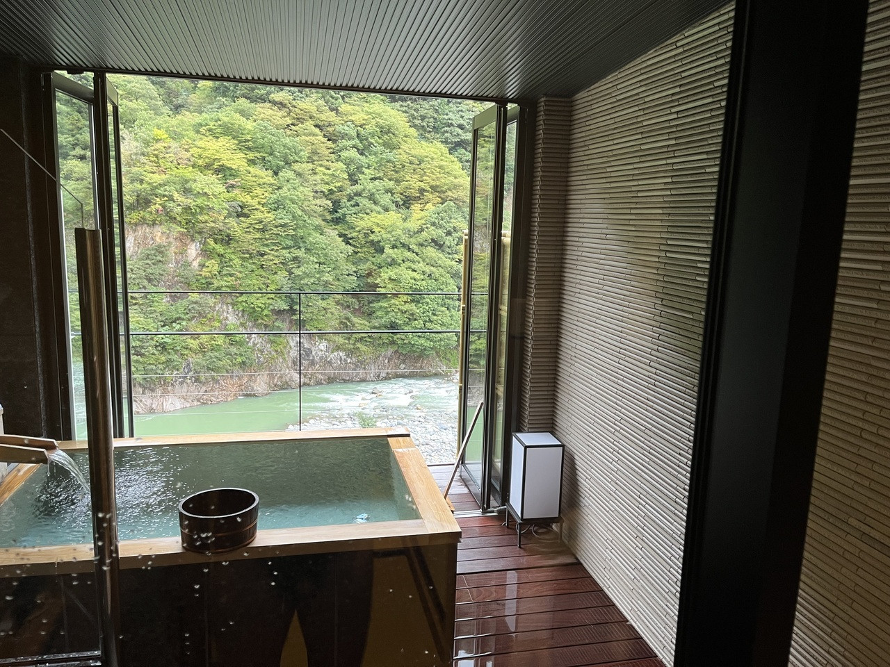 自然が創る芸術に心揺さぶられる純和風旅館3959922