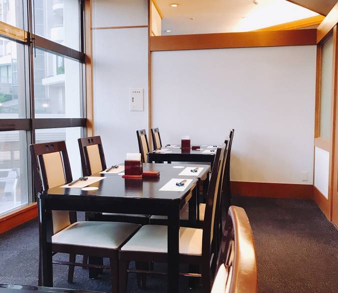 琉球ダイニング 花風 店内 / 2