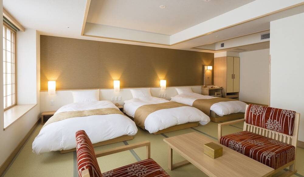 デラックストリプル / 3