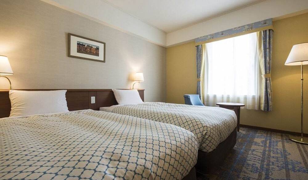 スタンダードツイン / 2