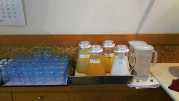 食事・飲み物 / 13