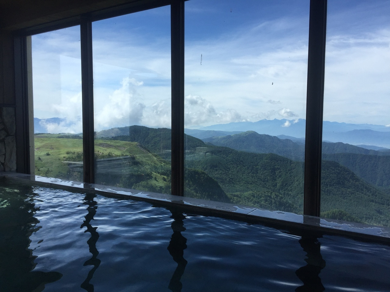 身も心も満たされる天空のリゾートホテル4270298