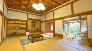 ファミリー ルーム 禁煙 共用バスルーム 1F