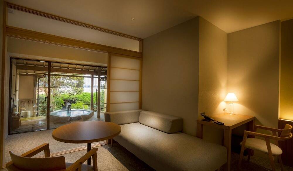 露天風呂付き洋室 / 1