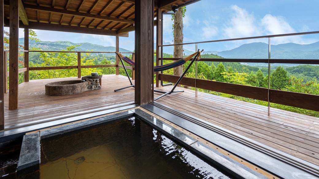 離れ かえで 半露天風呂 / 2