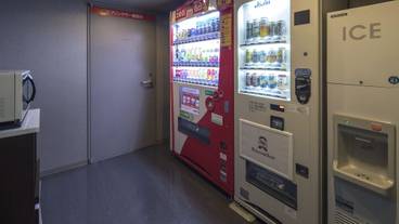 自動販売機 / 3