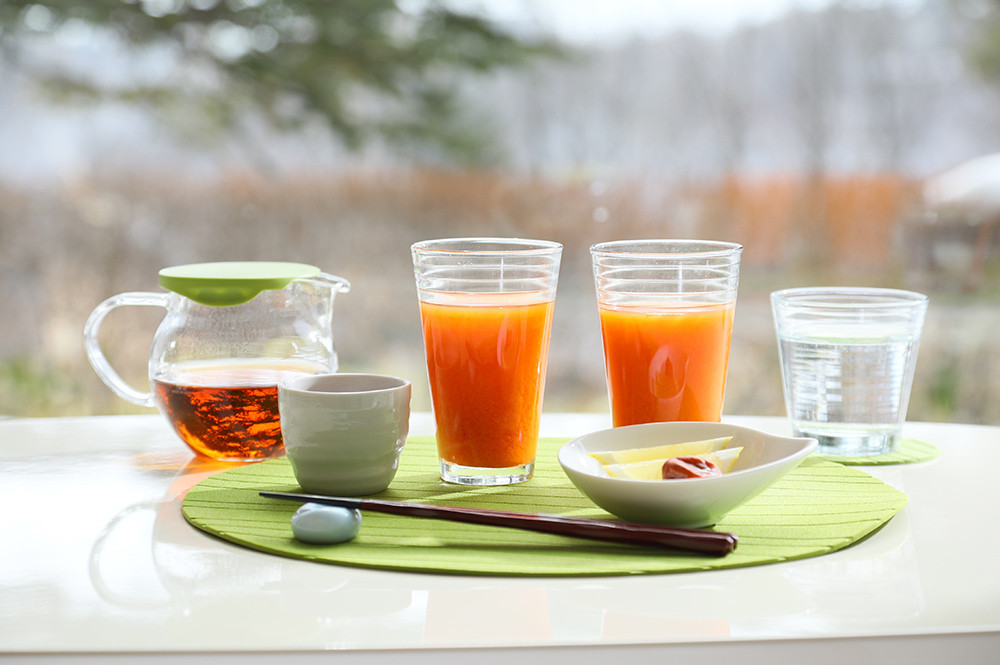 ジュース断食やマクロビで体の変化を実感！4755336