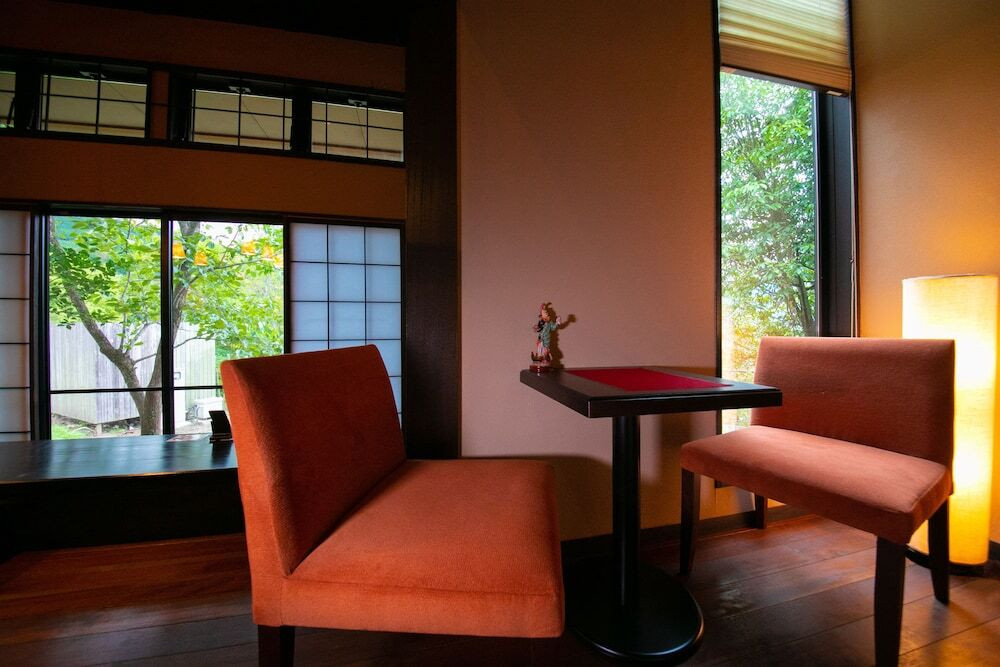 ロビー応接スペース