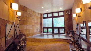 屋内スパ浴槽 / 1