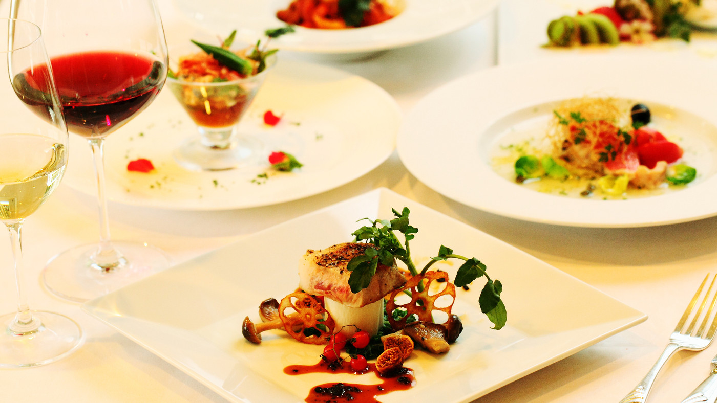 こだわりのワインとイタリアンのフルコースで大人の夜を演出3447606