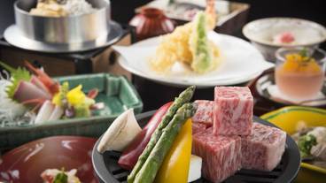 食事・飲み物 / 2