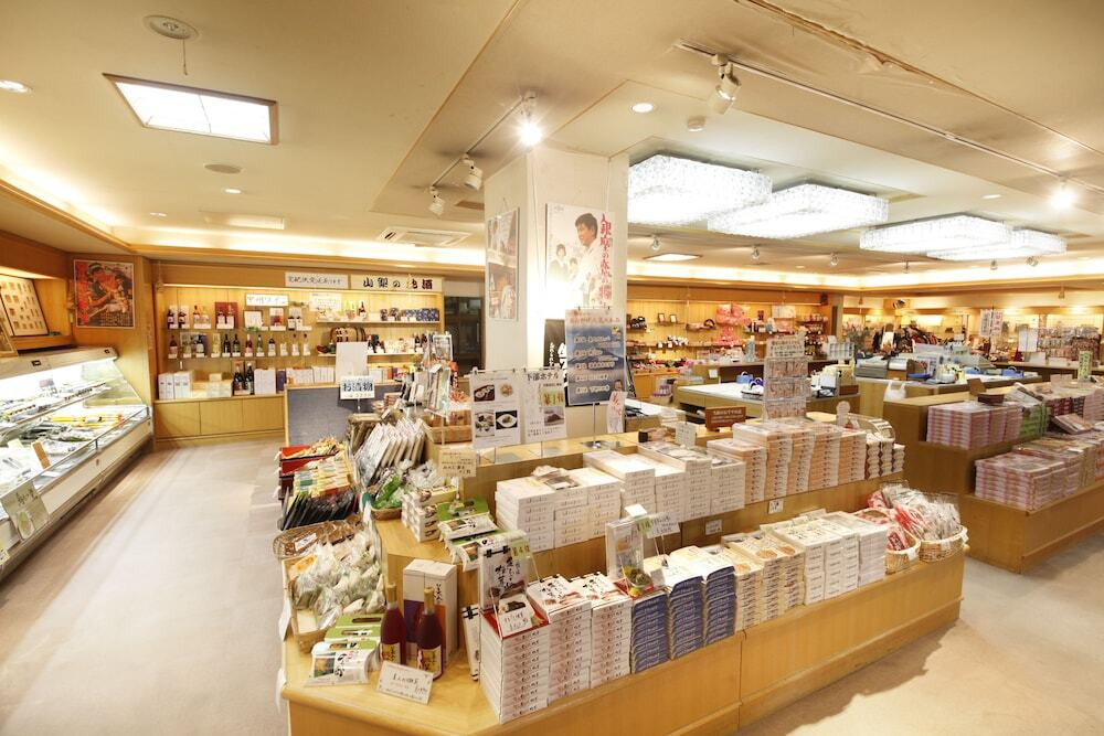 ギフト ショップ