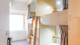 4 人部屋 禁煙 共用バスルーム