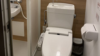 スタンダードダブルルーム <シャワーのみ> 喫煙