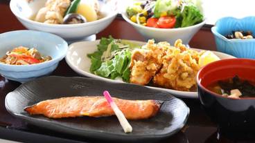 食事・飲み物 / 2