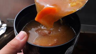 食事・飲み物 / 4