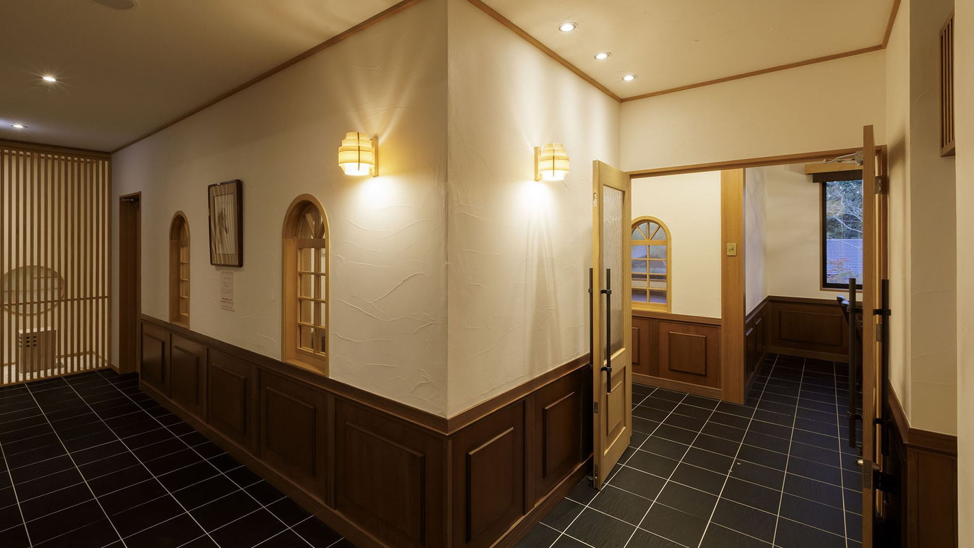 フレンチレストランパルテール