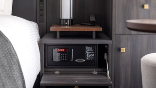 スタンダードクイーン (禁煙)