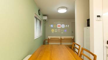 客室内のダイニングエリア / 35