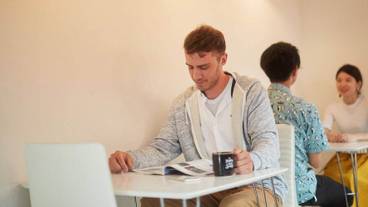 ロビー応接スペース / 9