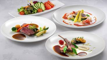 食事・飲み物 / 7