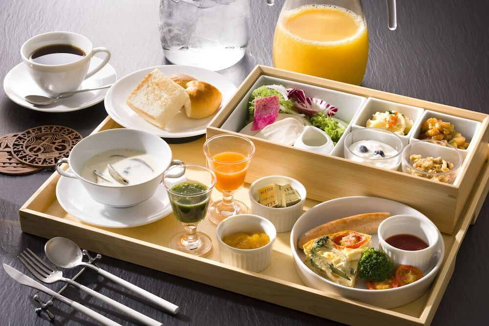 尾道駅直結◎多彩なニーズに適う未来型ホテルで映え朝食を3463079