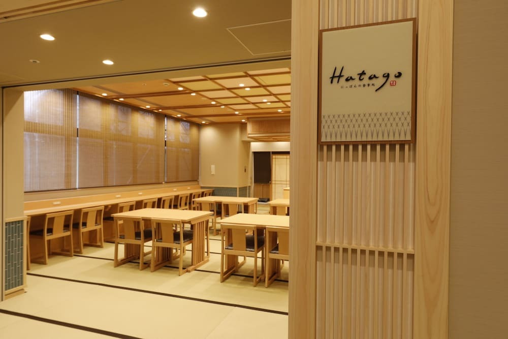 レストラン