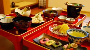 食事・飲み物 / 6