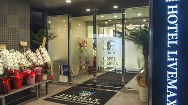 内部エントランス / 2