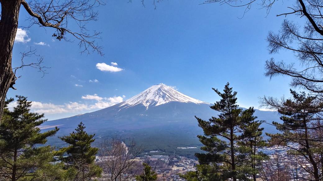 天上山から眺める富士山 / 2