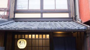 施設の正面 / 1