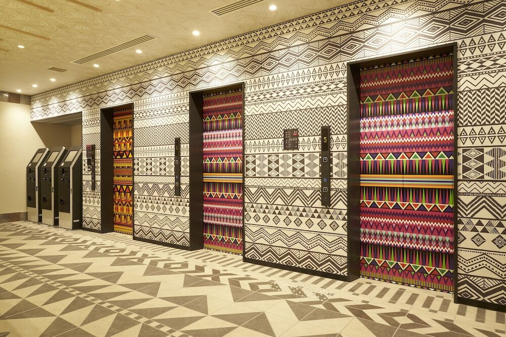 女性専用エレベーターで安心3512449