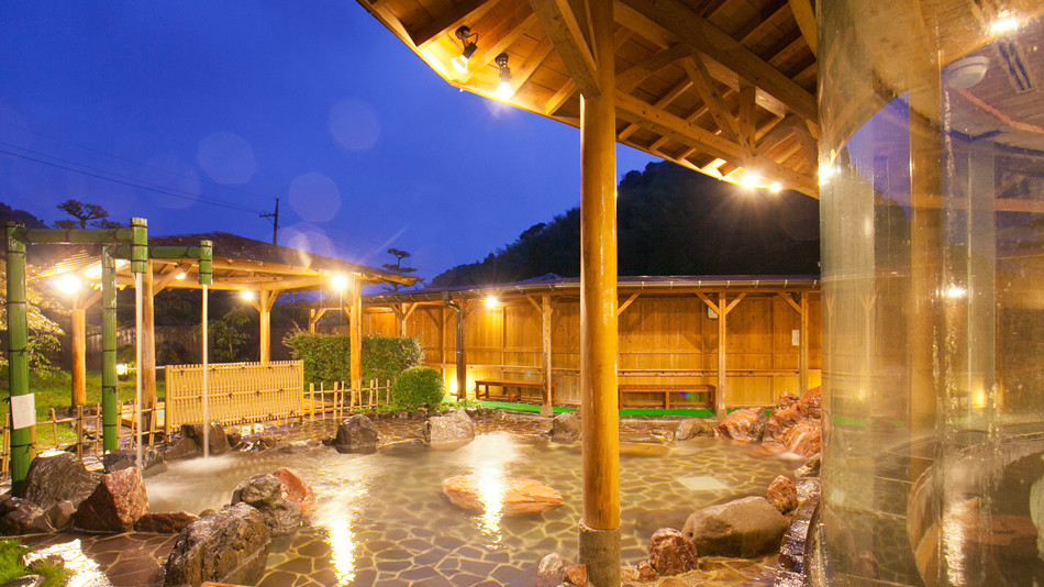 レトロな温泉旅館の美肌の湯でのんびり♡4254752