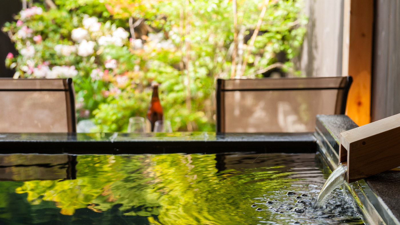 全室、温泉付きの離れ。大切な人と、優雅にプライベートな休日を堪能3424122