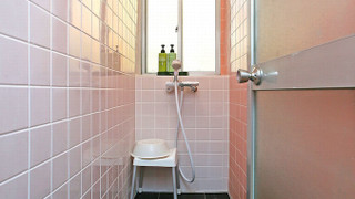 和室6畳＋3畳ロフト　トイレ・洗面台付き　バス共同 (駐車場提供なし)