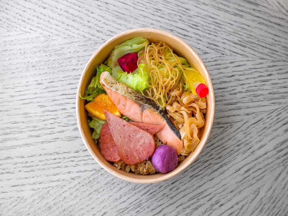 朝食