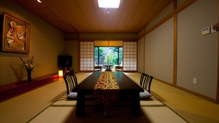 離れ 12畳 和室 余剰有