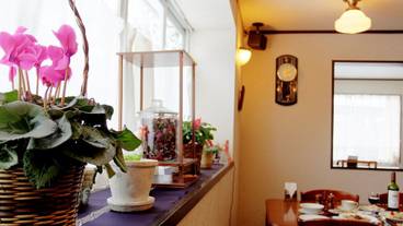 ロビーラウンジ / 2