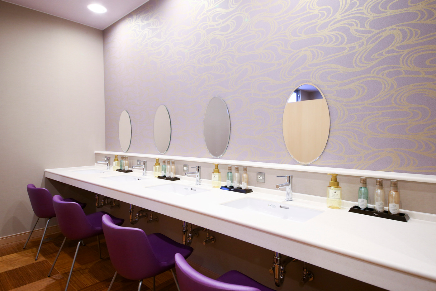 疲れも吹き飛ぶ!開放感バツグンの露天風呂が魅力3479081