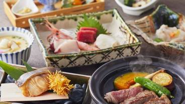 食事・飲み物 / 33